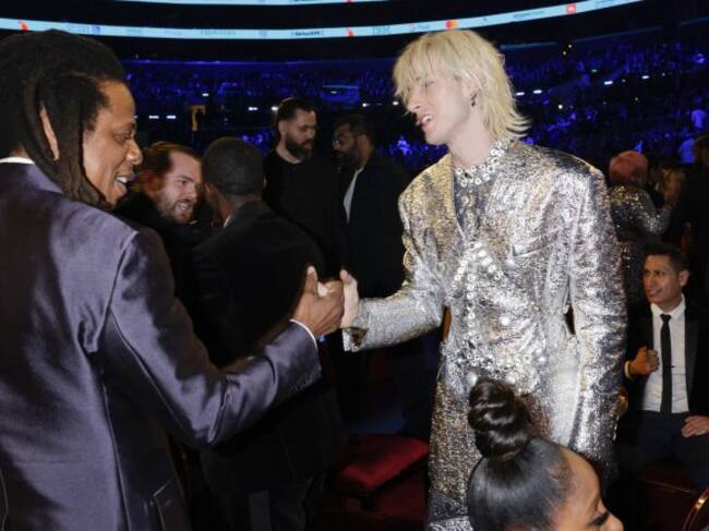 Jay Z y Machine Gun Kelly en los Premios Grammy 2023.