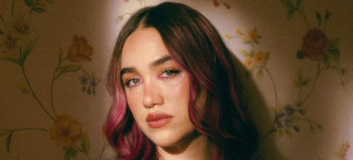 Ela Taubert por el lanzamiento de su álbum debut: 'Preguntas a las 11:11'