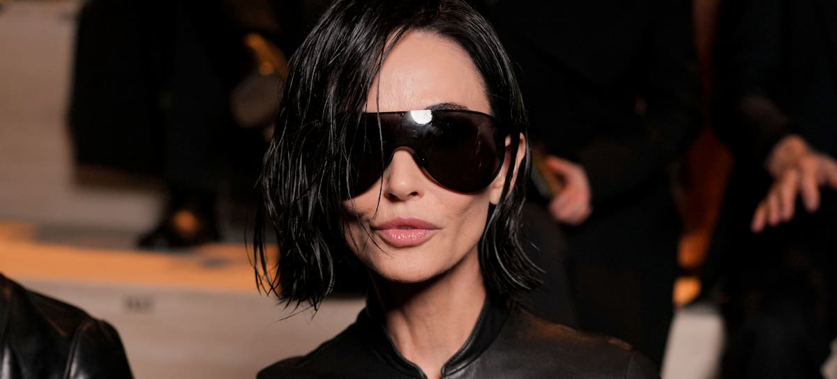 Demi Moore, en el front row de Gucci en la Semana de la Moda de Milán 2026.