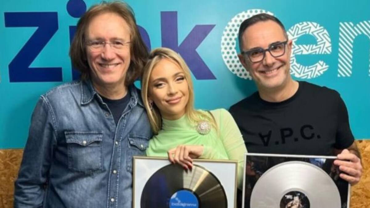 ANA MENA LOGRÓ DOBLE DISCO DE PLATINO POR "MADRID CITY"