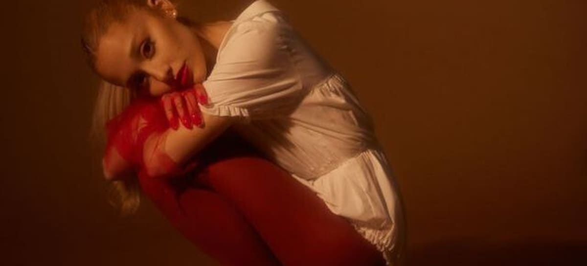 ‘The boy is mine’ es el tercer sencillo de su álbum "Eternal Sunshine".