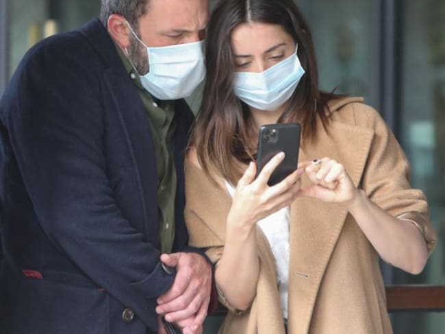 Ana de Armas y Ben Affleck.