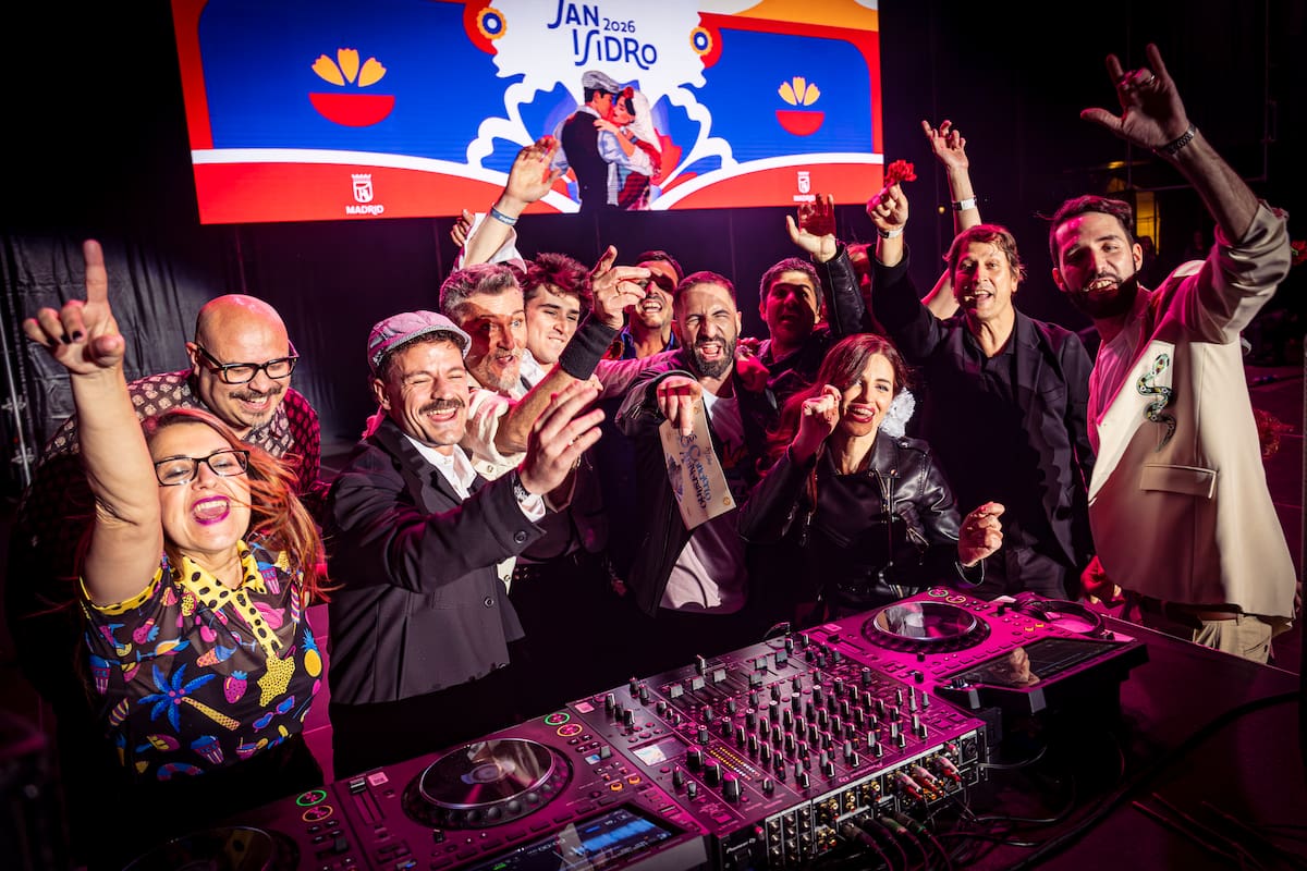 El equipo al completo de LOS40 Classic se lo pasó dabuti.