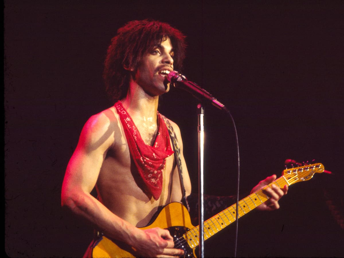 El debut europeo de Prince: diferente, especial, brillante… pero había tan poco público que le puso de mal humor