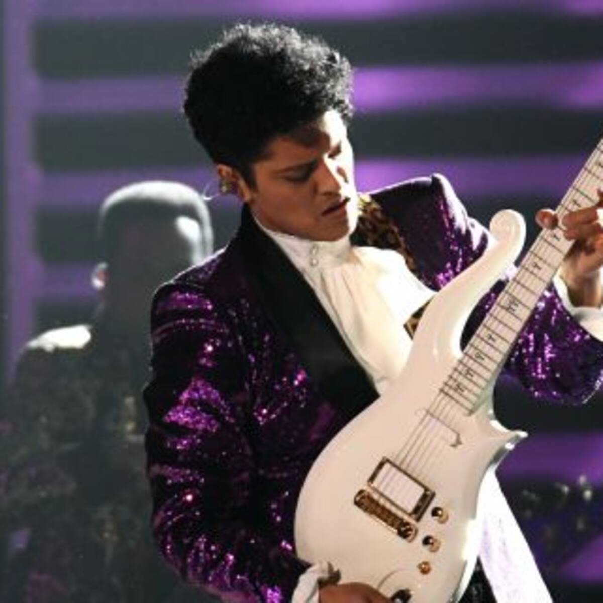 ¡Bruno Mars estrena nuevo tema!