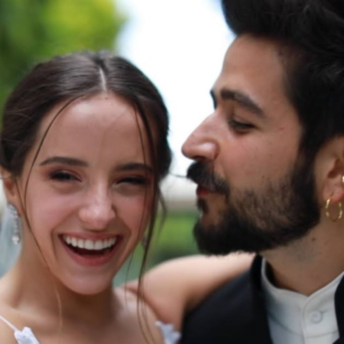 Evaluna y Camilo estrenan "Por primera vez"