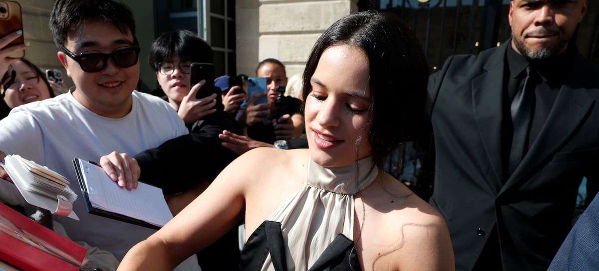 Rosalía en el Ritz Hotel en septiembre de 2025, en París, Francia.