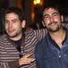 Estopa: ‘Partiendo la pana’, una pelea en un bar de barrio inspirada en un colega bajito y vacilón ©copyright los40.com