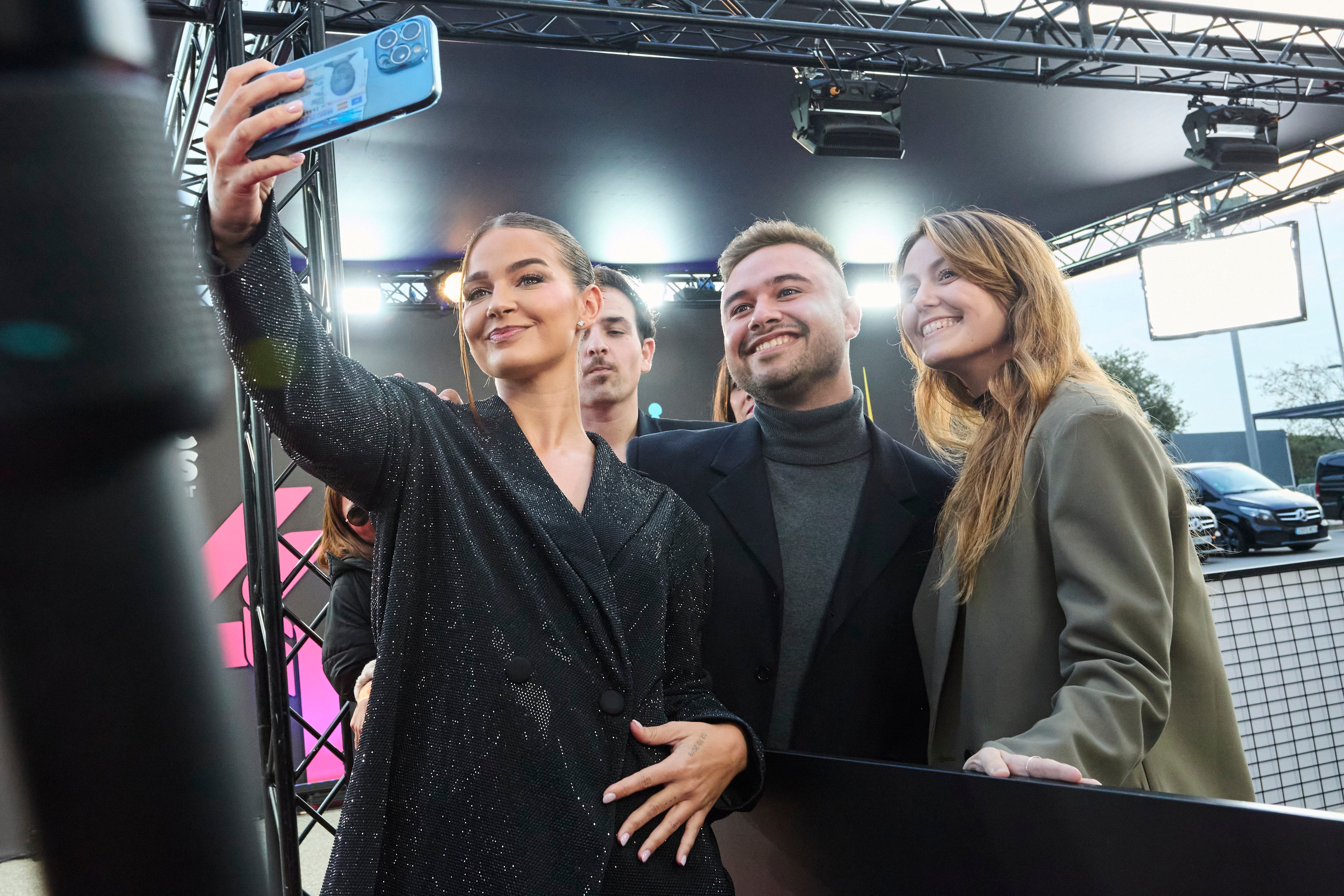 Laura Escanes en LOS40 Music Awards Santander 2024