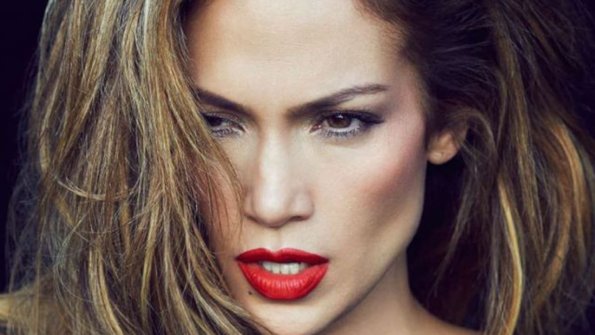 Jennifer López vuelve a su personaje más recordado