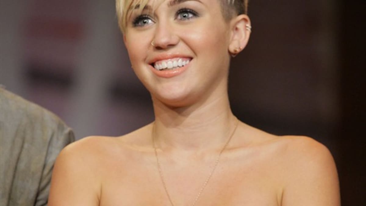 Miley Cyrus contará con la colaboración de Snoop