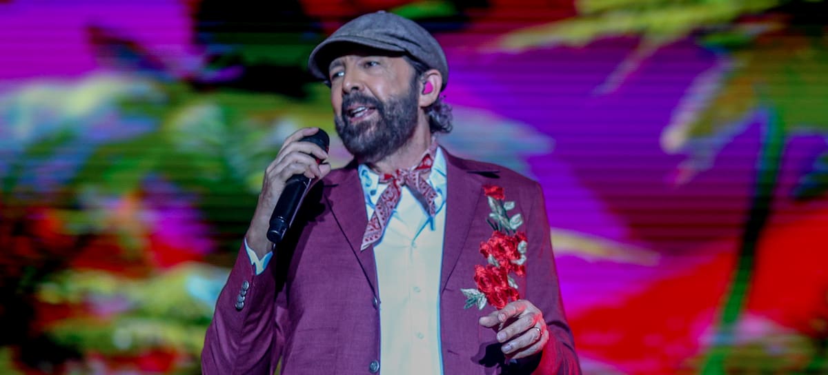 Juan Luis Guerra durante su actuación en el festival Río Babel en Madrid, el 2 de julio de 2023.