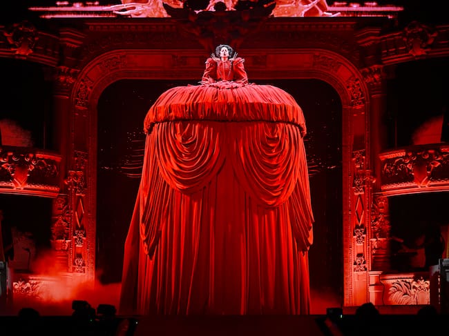 Lady Gaga al inicio de su MAYHEM Ball Tour. / Samir Hussein/Getty