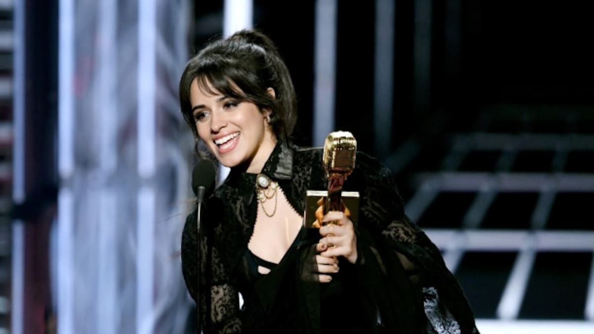 Camila Cabello lanza colección"Havana"