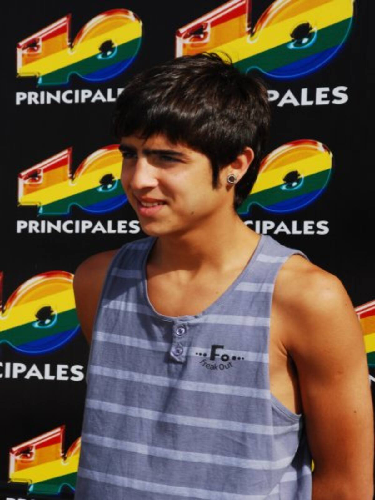 Almeyda posando para 40 Principales