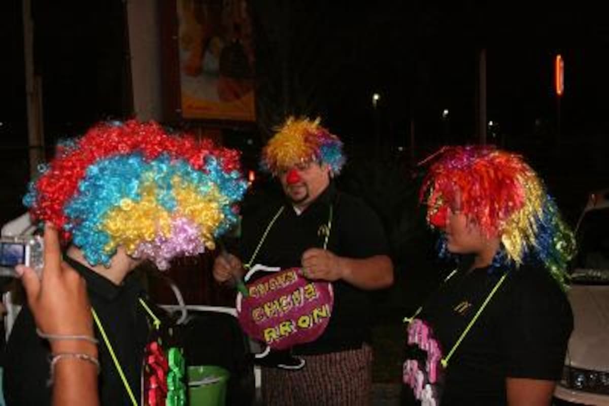 La Hora sin Nombre Segundo Aniversario Mc Donald's Zapote