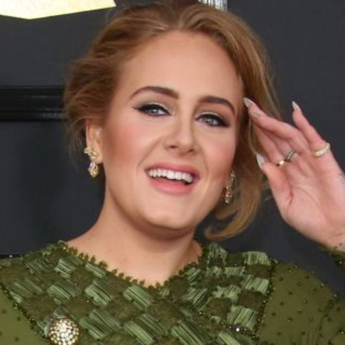 ¡Increíble! Adele adelgazó 68 kilos por entrenar 7 minutos al día