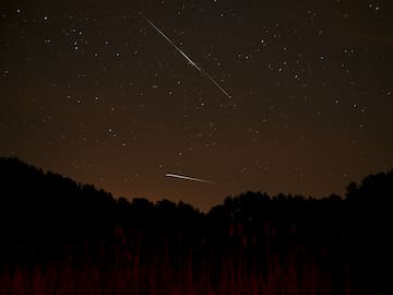 Lluvia de estrellas de las Delta Acuáridas 2025: las mejores fechas y horas para observar los meteoros