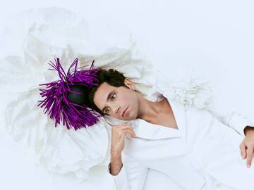 Mika: “Prince y David Bowie han tenido muchos colores y muchas formas distintas de expresarse. Eso me fascina"