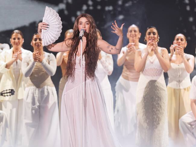 Lola Indigo durante su actuación en los Goya 2025.