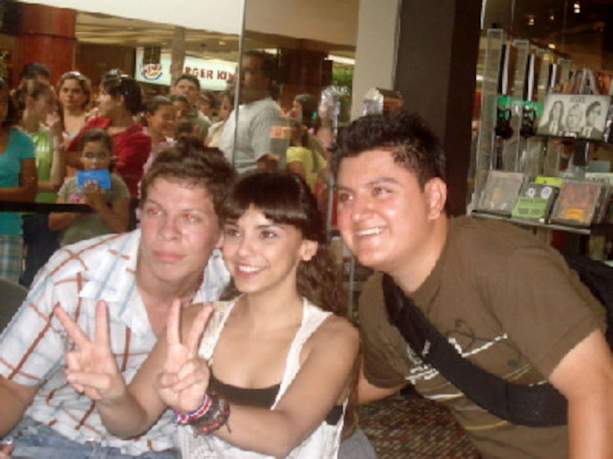 Chenoa 39