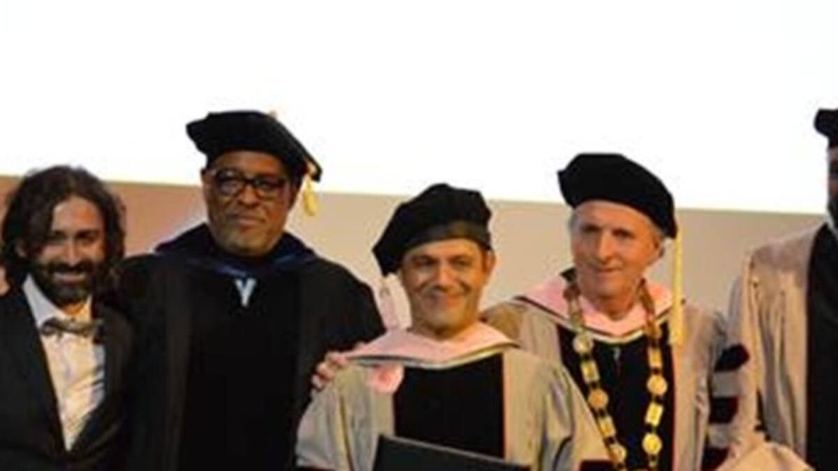 Alejandro Sanz recibe el título "Doctor Honoris Causa"