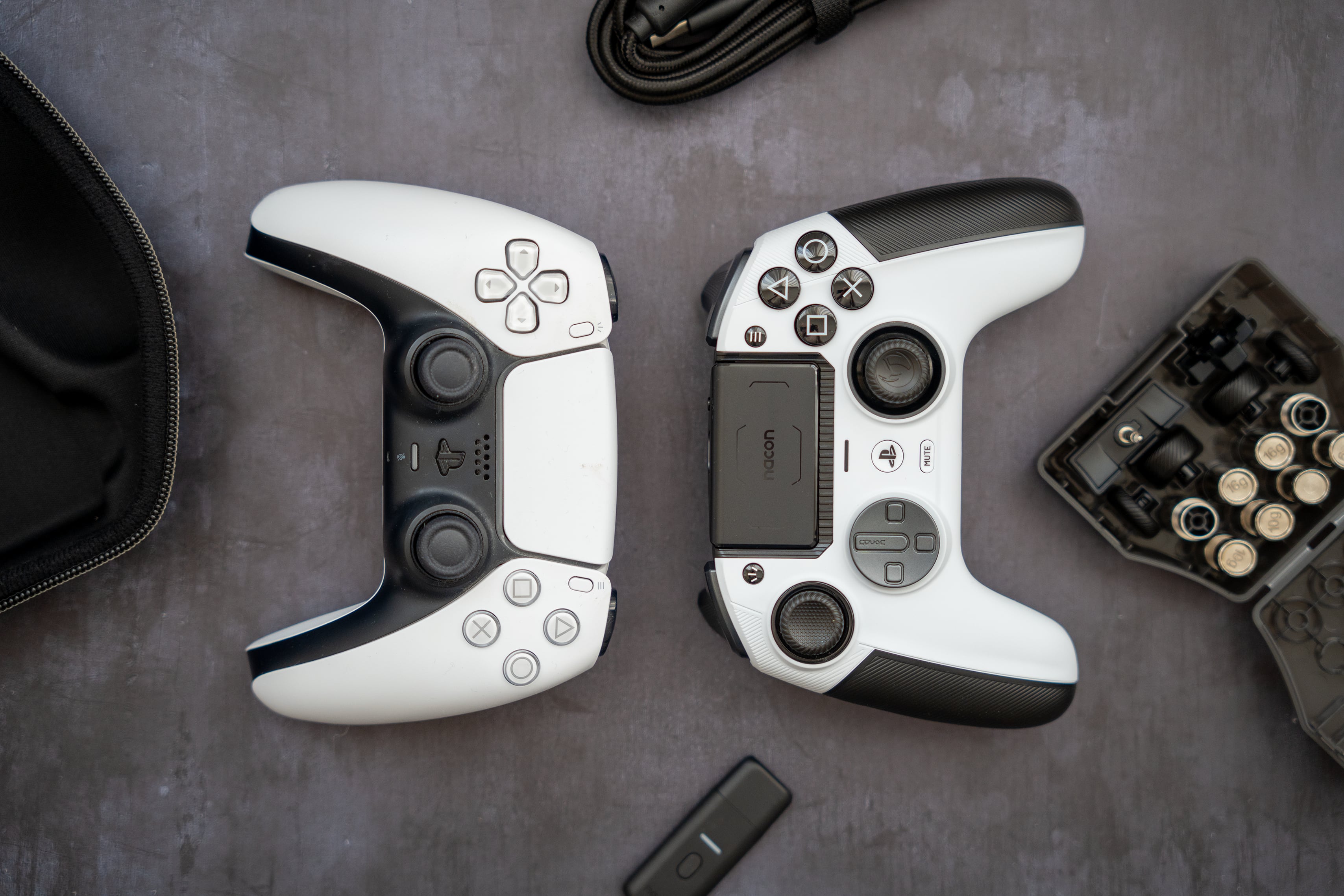 Nacon Revolution Pro 5