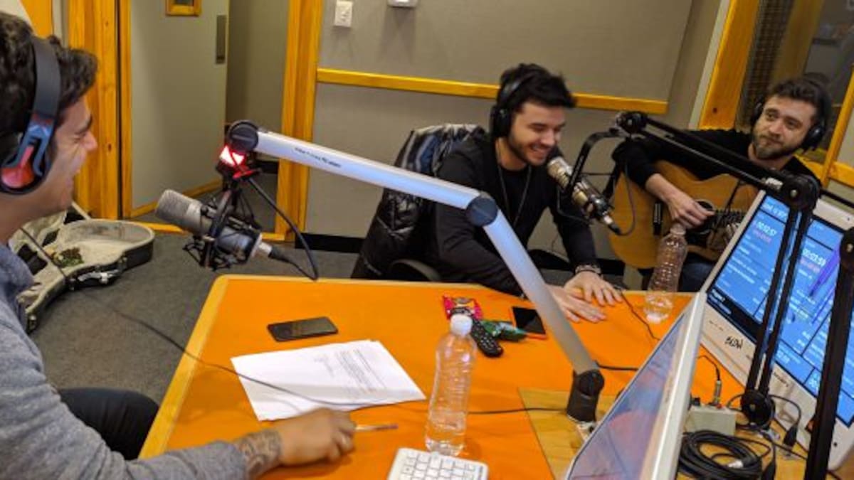 ¡Jugamos al "¿Qué preferís?" con Agus Casanova!
