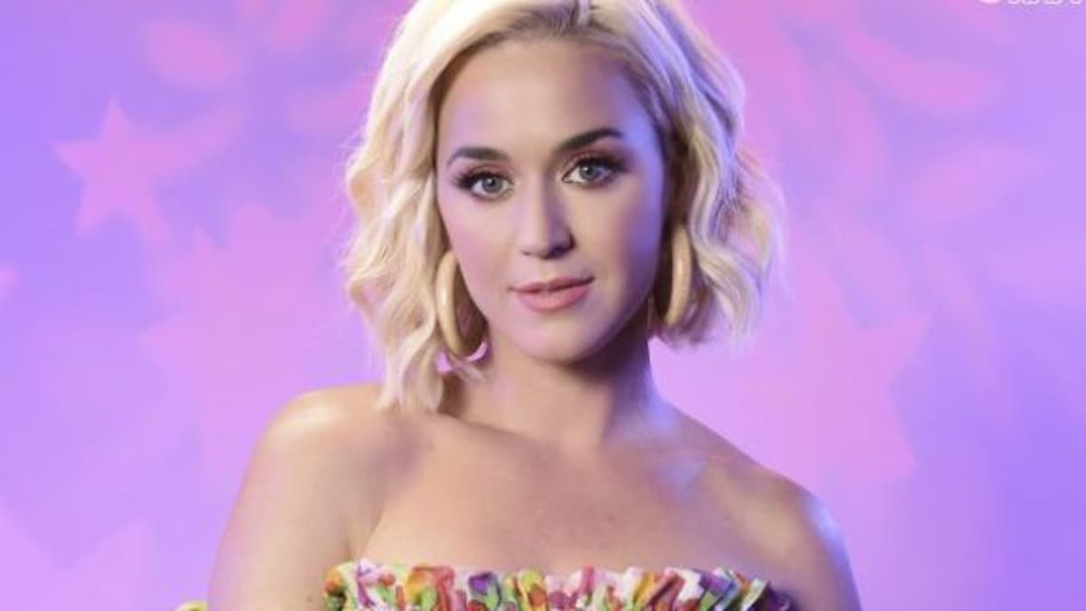 Katy Perry mostró una ecografía de su hija