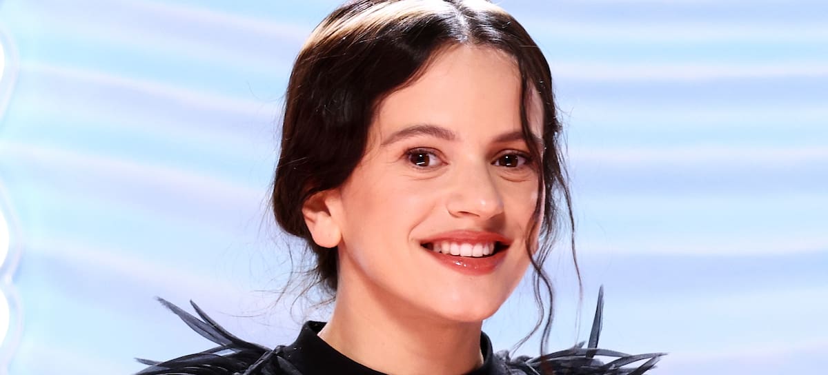 Rosalia, en el preshow de Los40 Music Awards Santander 2025.