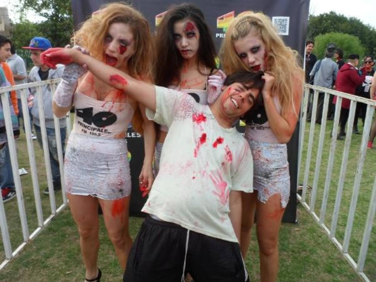 Zombie Walk 2013