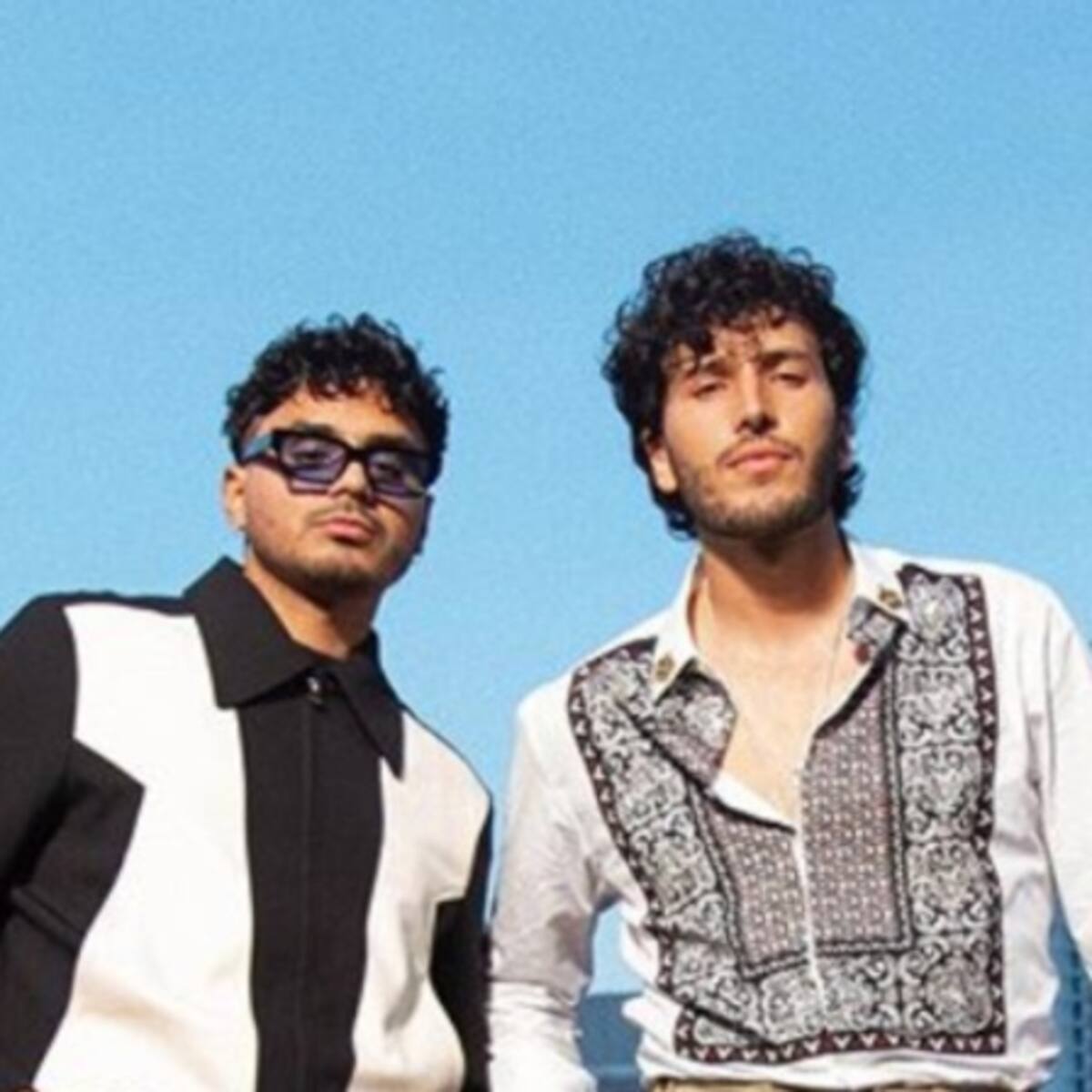 Sebastián Yatra junto a Alvaro Diaz, estrenaron el video de su tema “A Donde Van”