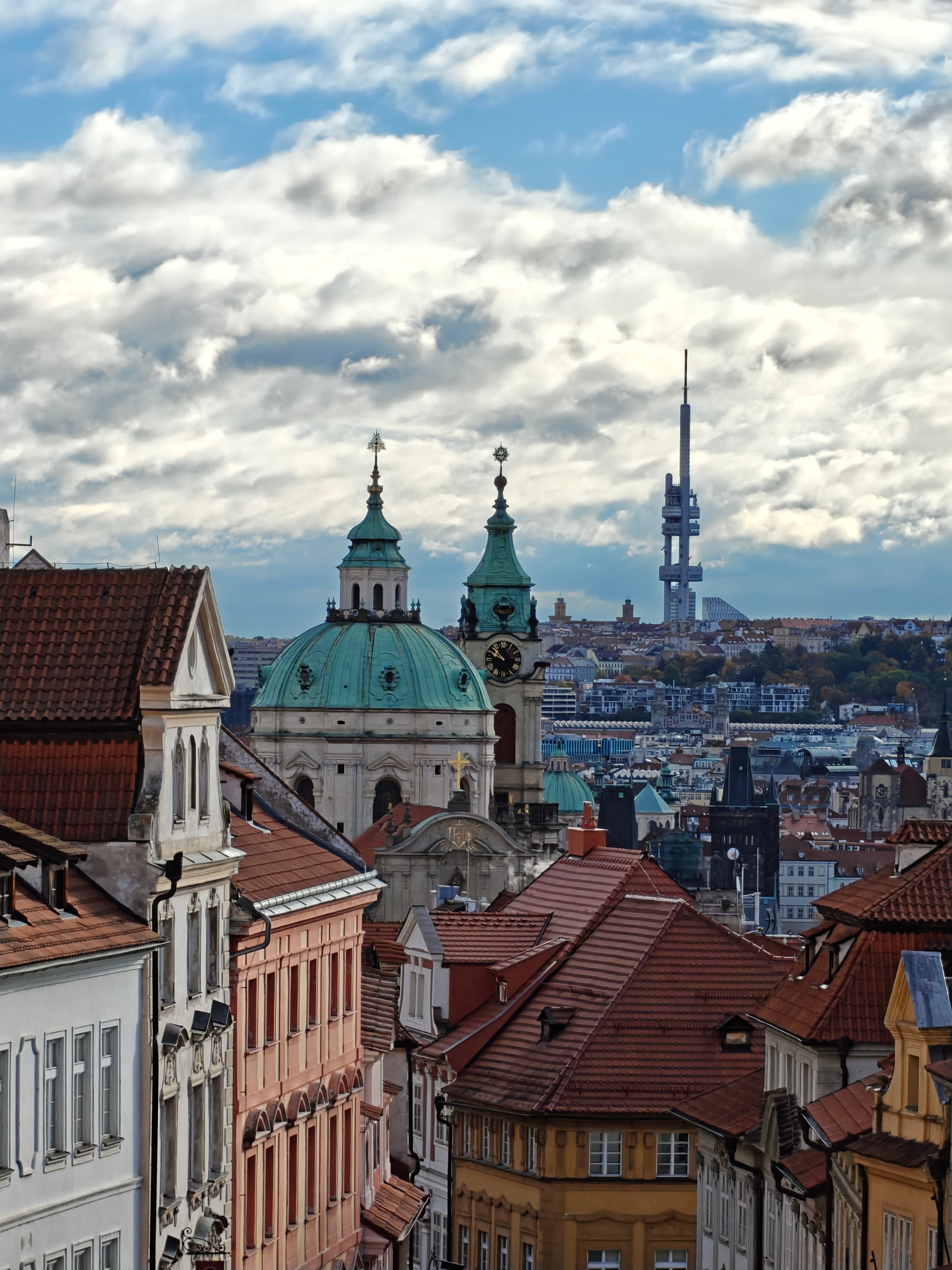 Praga a través de las cámaras de OnePlus 15