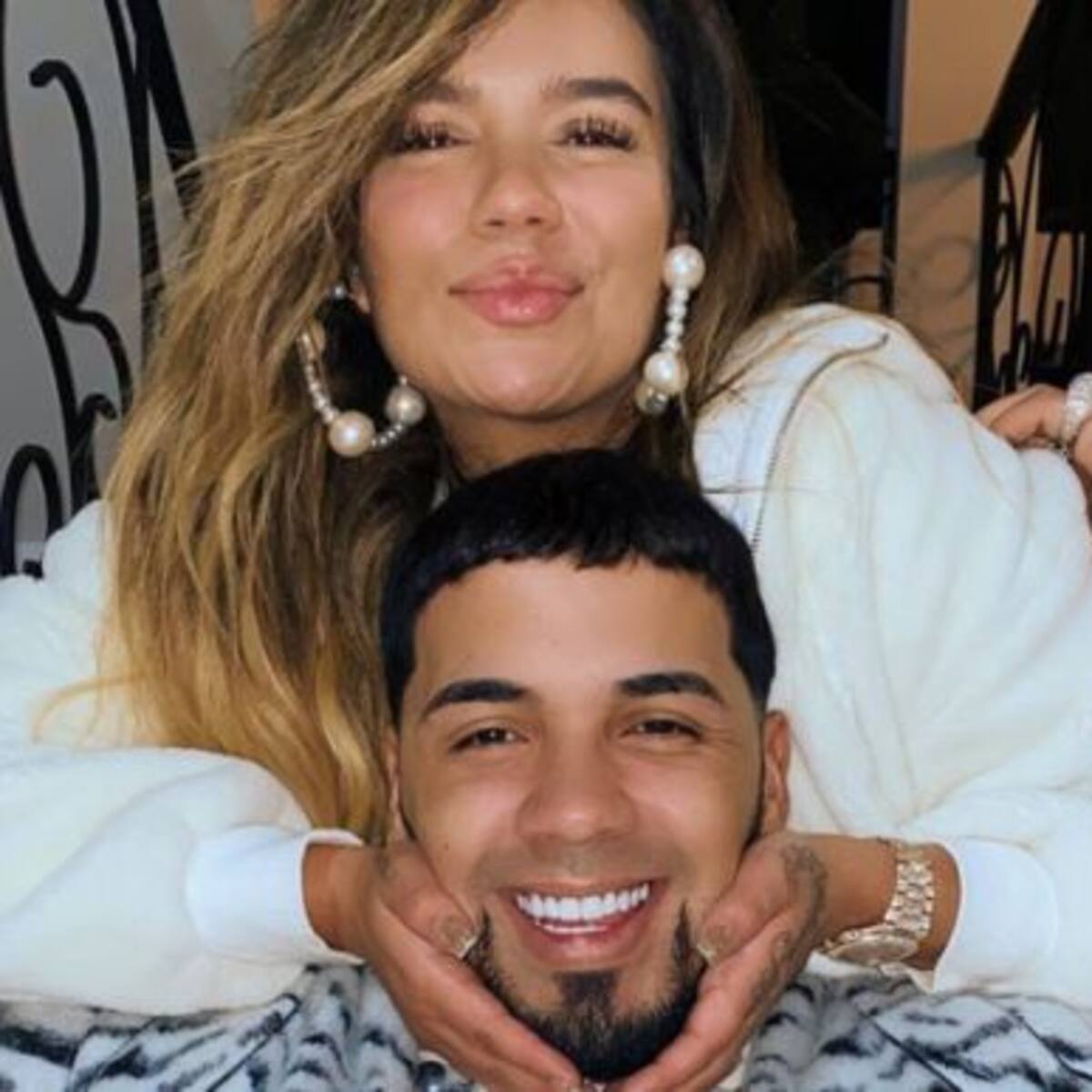 Anuel AA y Karol G anuncian que se casarán este 2020