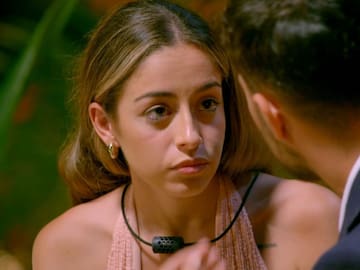 “Álex, ¿cómo quieres abandonar el programa?”: Llega la hora de que tanto él como Ainhoa respondan en ‘La isla de las tentaciones 10’
