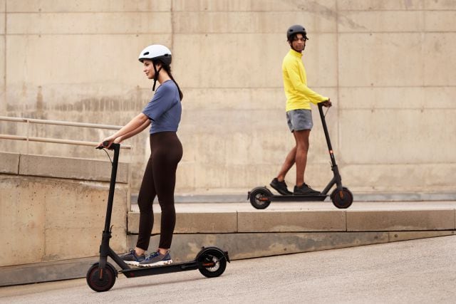 Mi Electric Scooter Pro 2