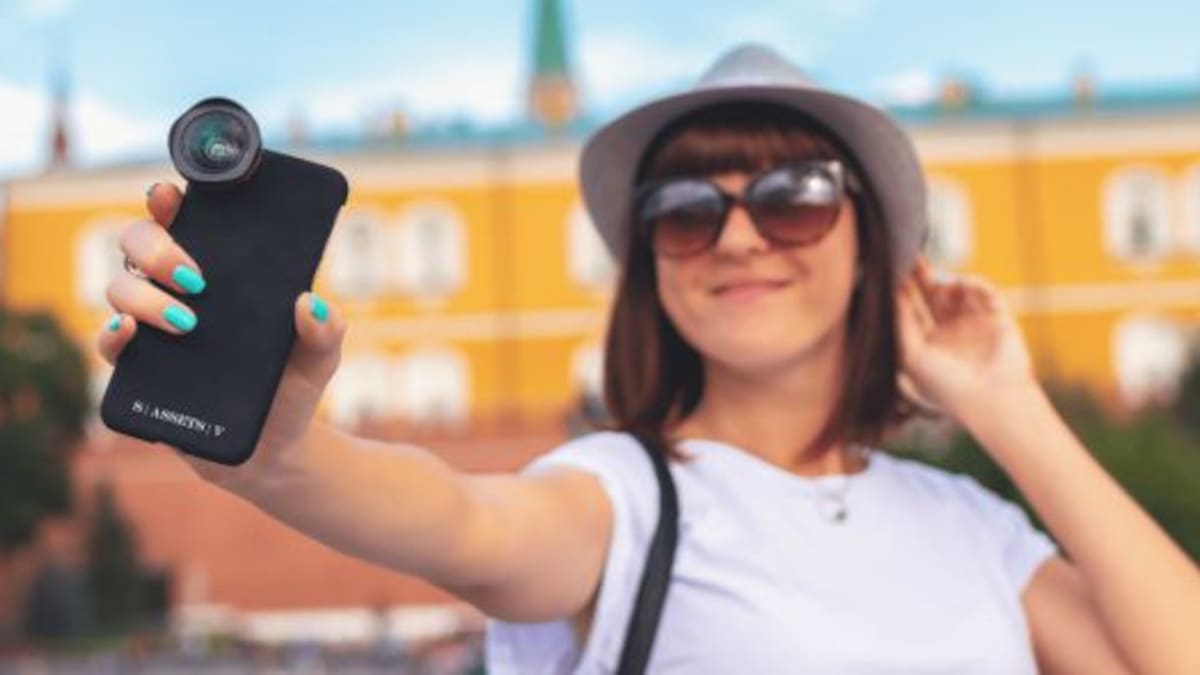 Estudio revela que entre más selfies subás, más odiosa parecés