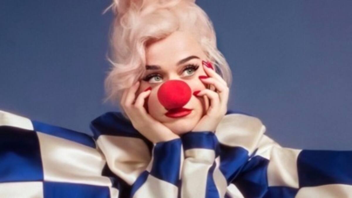 Katy Perry presentó "Smile"