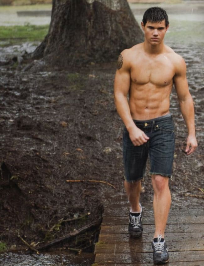 Taylor Lautner enamoró a muchos con su papel de licántropo en Crepúsculo