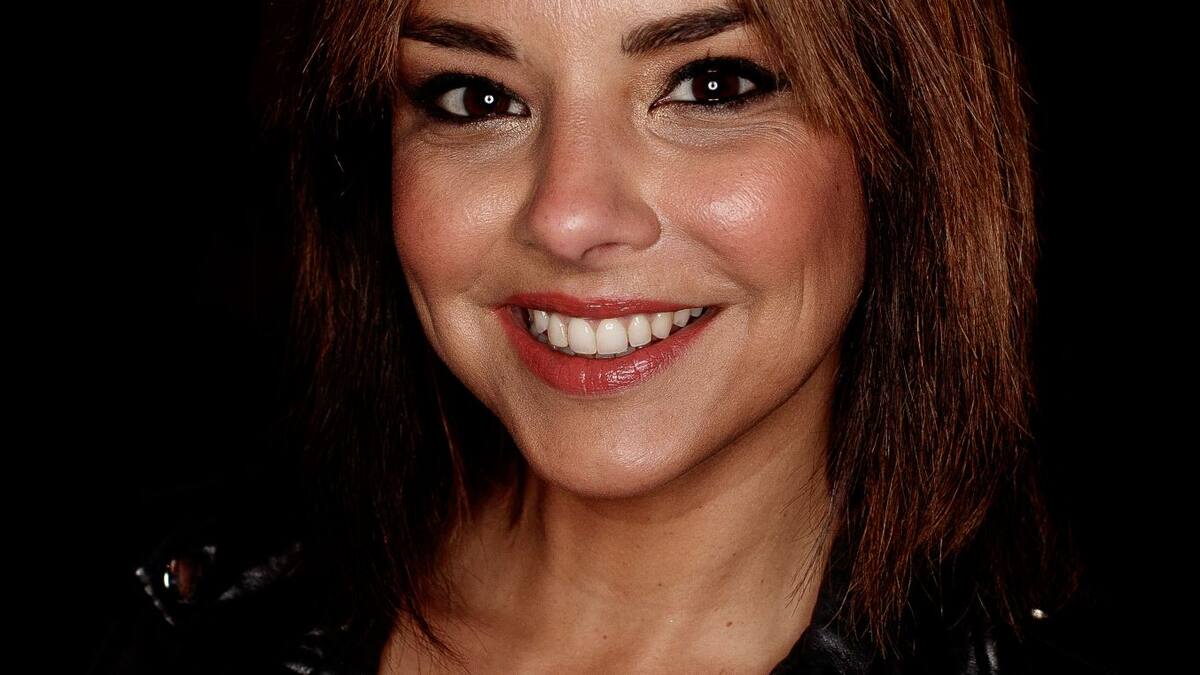 La foto de Chenoa en el estudio que queríamos ver y que nos da nuevas pistas sobre sus canciones