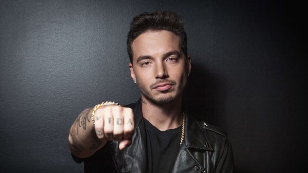 J Balvin se rompe un diente y las redes enloquecen