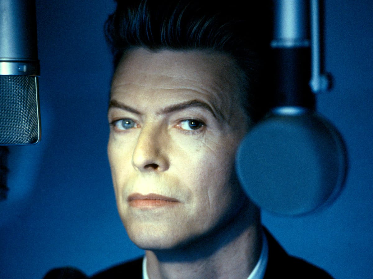 49 años de "Heroes": cómo David Bowie transformó el Berlín de la Guerra Fría en un himno universal