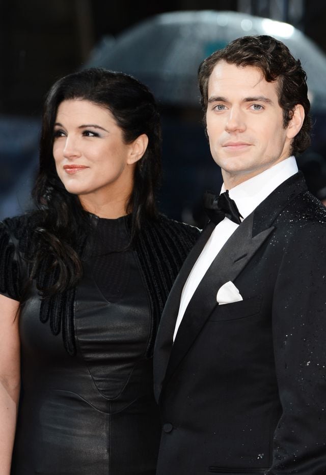 Henry Cavill con Gina Carano en 2013, cuando eran pareja (Getty).