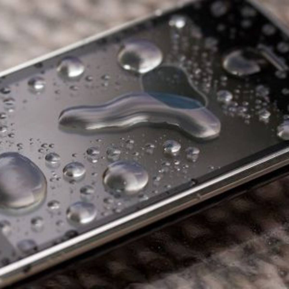 ¿Se te mojó el celular? Con estos consejos vas a poder salvarlo