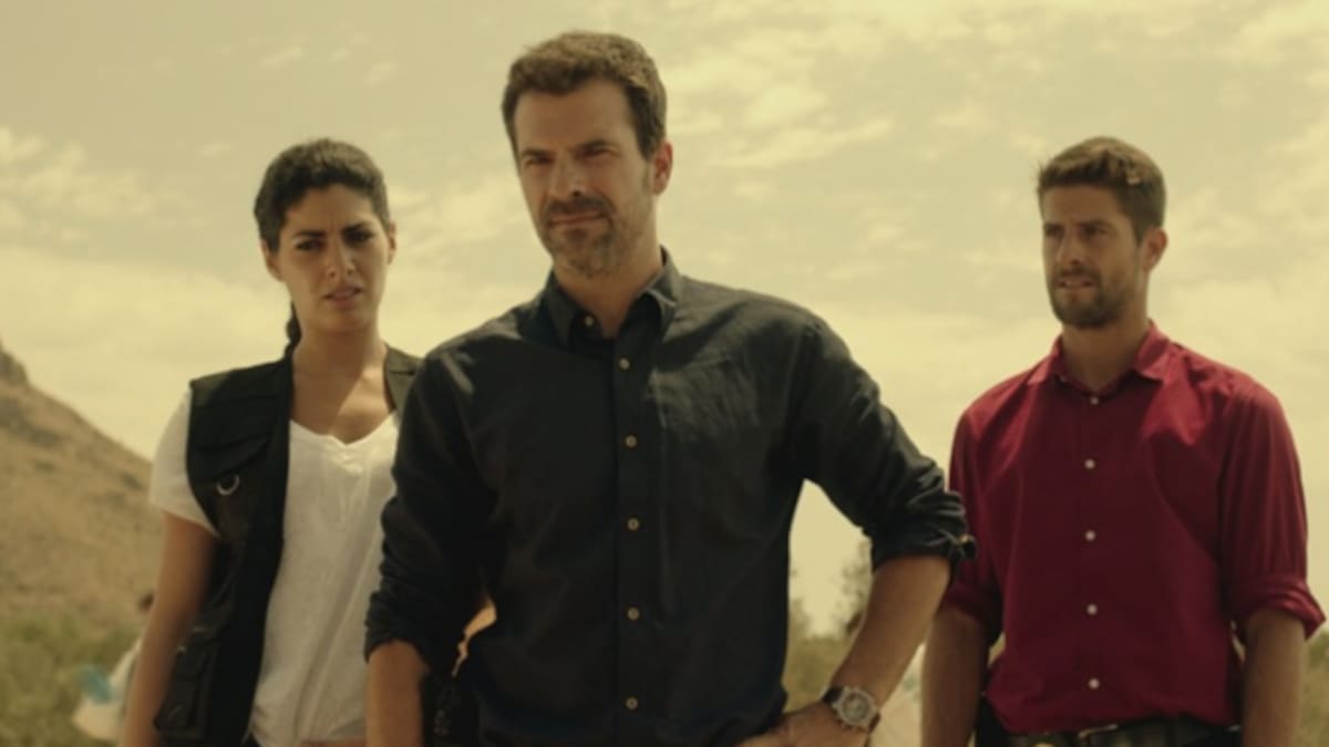 La tórrida escena de 'Mar de plástico' de la que todo el mundo habla