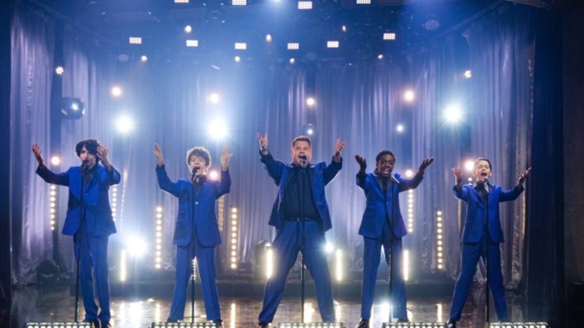 Protagonistas de “Stranger Things” se convierten en los Jackson 5 para el show de James Corden