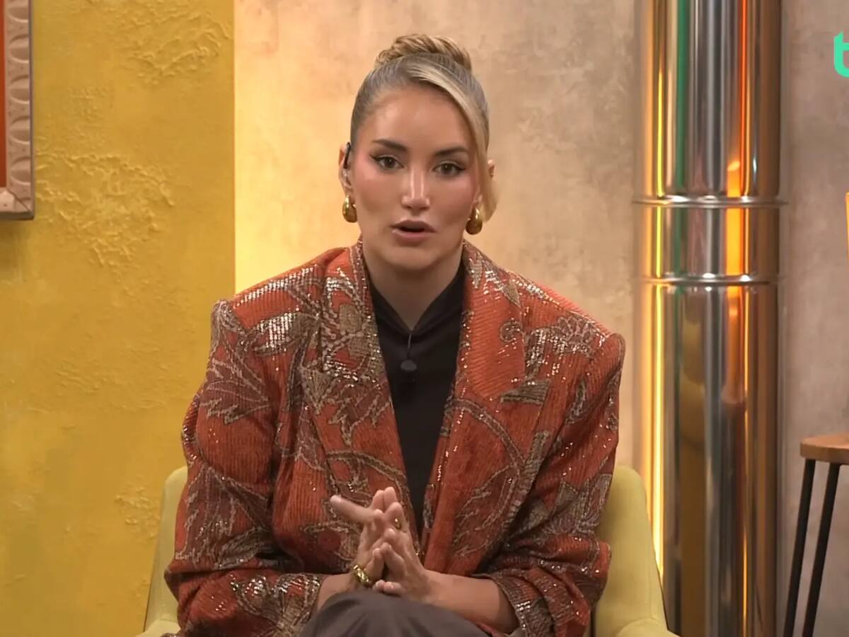 El aplaudido discurso de Alba Carrillo en Ten contra el desahucio de Mari Carmen en Madrid: "¡Vergüenza de sociedad y vergüenza de España!"