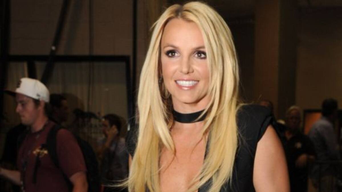 Britney Spears volvería a la música con un tema junto a Elton John