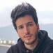SEBASTIÁN YATRA NOS HABLA SOBRE SU BESO CON TINI