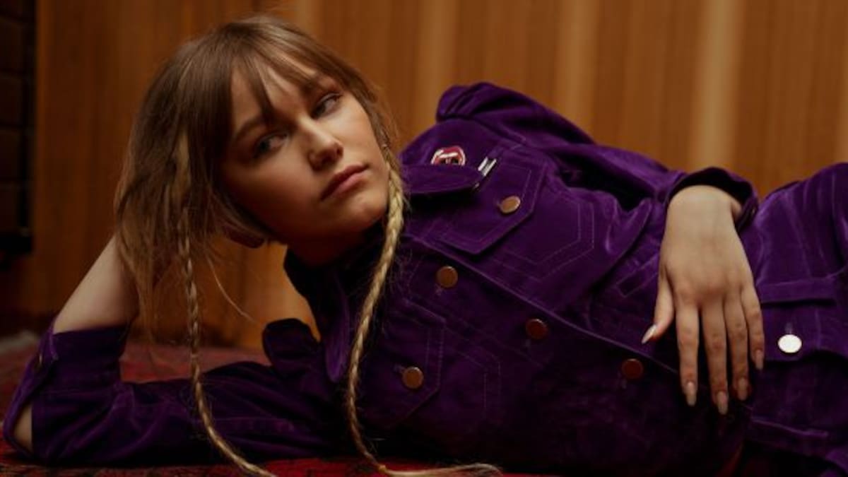 Ur so beautiful es la nueva apuesta de Grace Vanderwaal